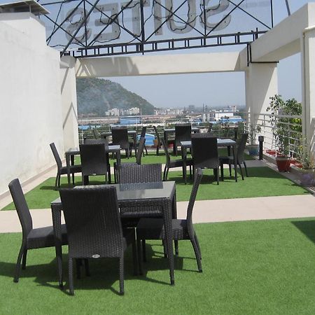 Starlit Suites Neemrana Exterior foto