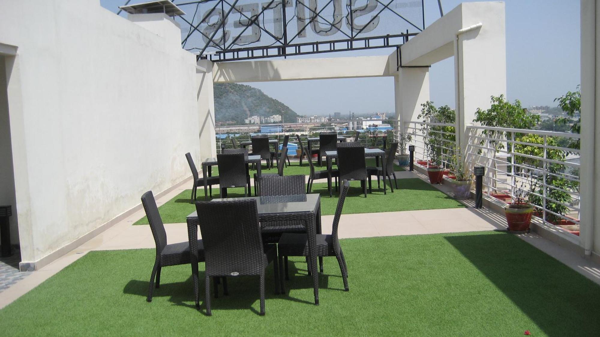 Starlit Suites Neemrana Exterior foto