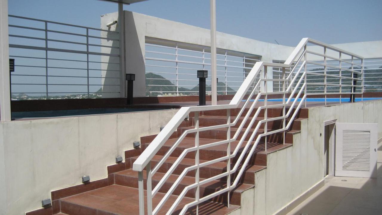 Starlit Suites Neemrana Exterior foto