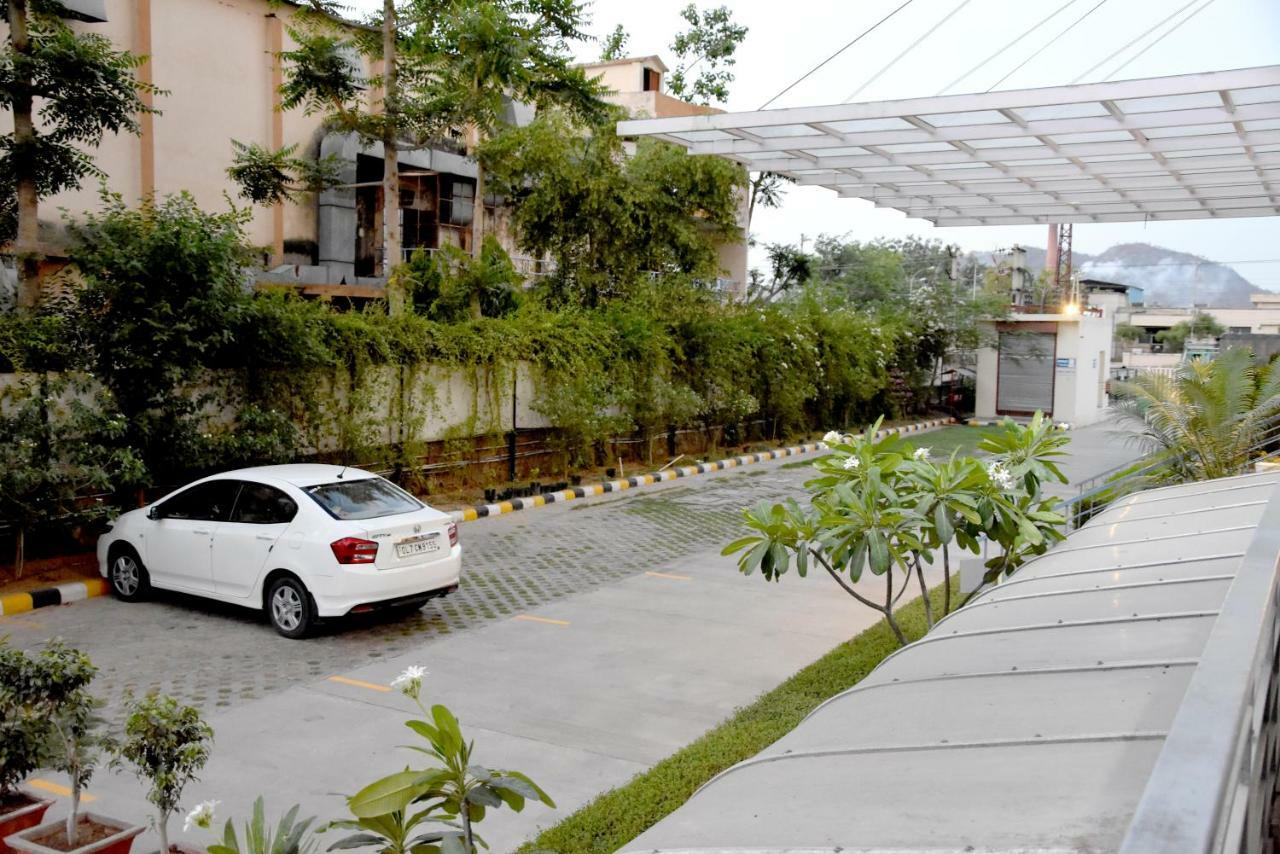 Starlit Suites Neemrana Exterior foto